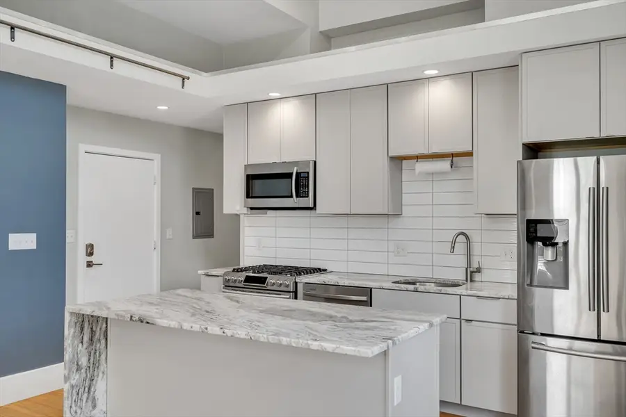 204 Spencer Ave #6, Chelsea, MA 02150 - #3
