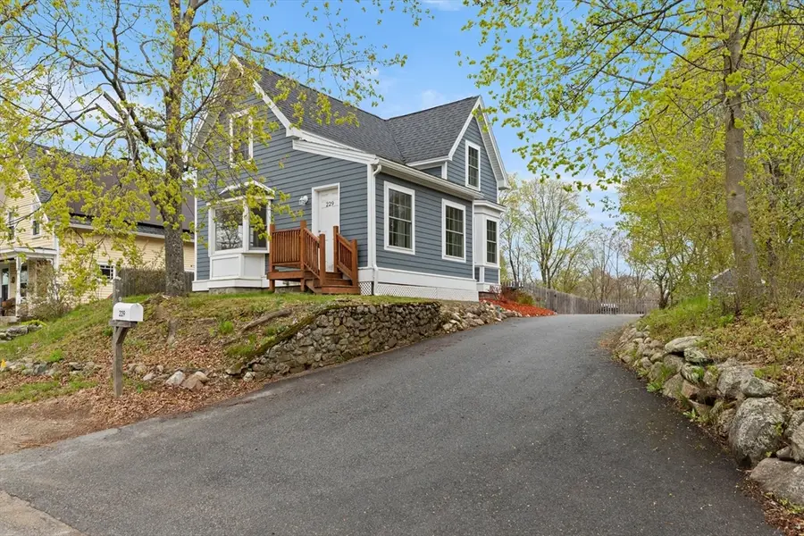 229 Highland St, Hamilton, MA 01982 - #2