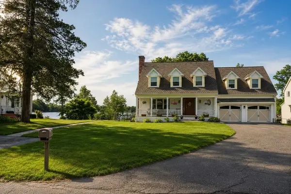7 Daisley Place, Framingham, MA 01702