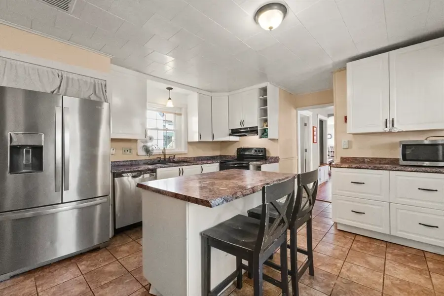 42 Vine Street, Leominster, MA 01453 - #3