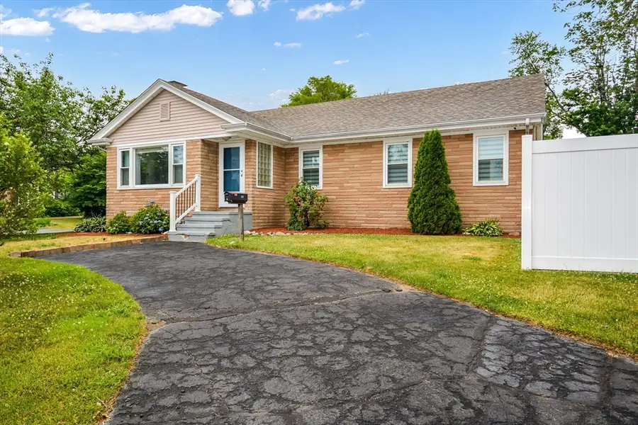 43 Fairview Ave, Somerset, MA 02726 - #3