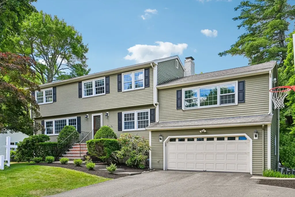 6 Briarwood Dr, Danvers, MA 01923 - #1
