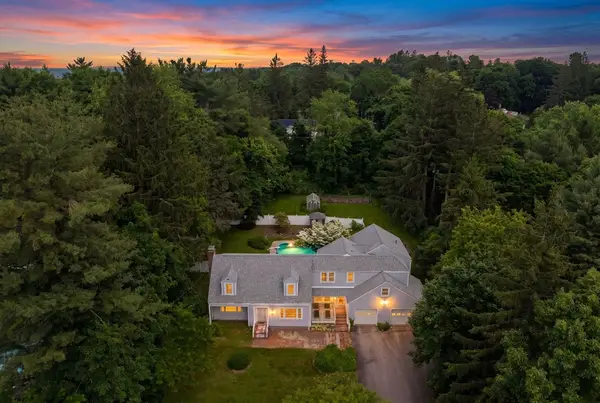 6 Newton Place, Sturbridge, MA 01566