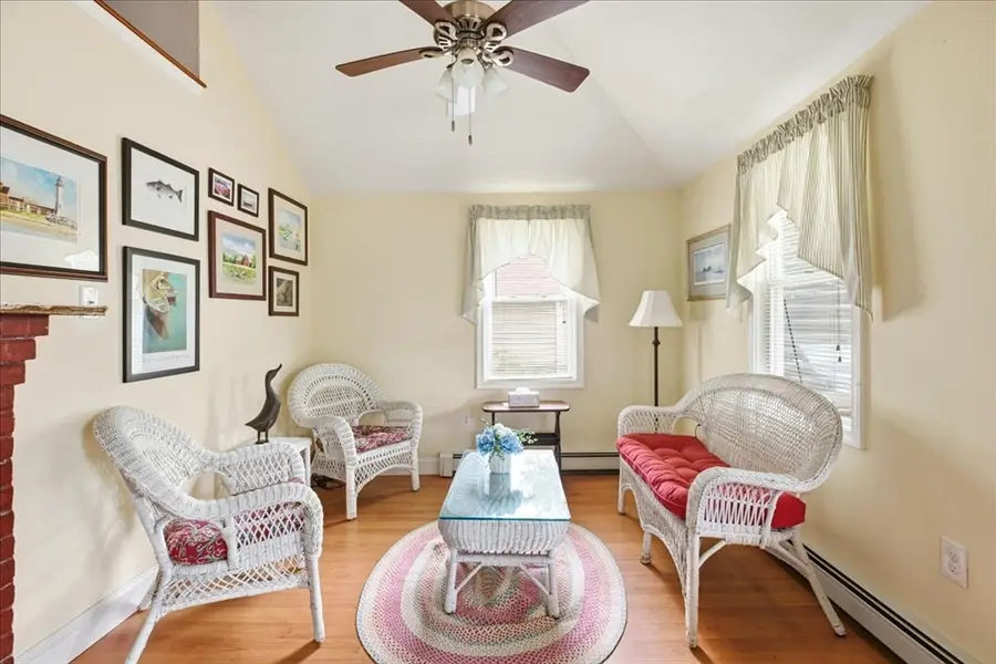 26 Hillside Ave, Halifax, MA 02338 - #3