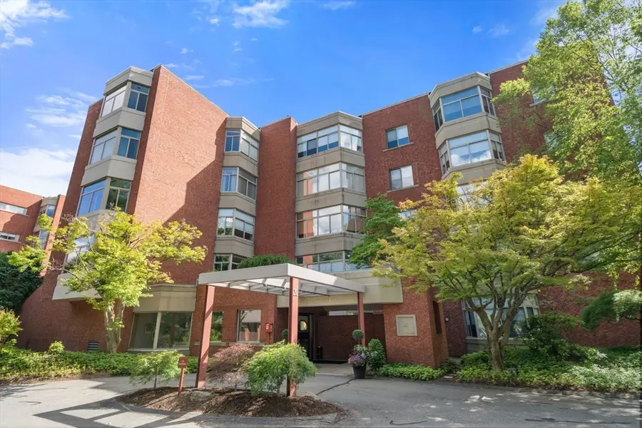 99 Florence #20-4B, Newton, MA 02467 - #2