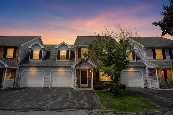 78 Fairway Drive #102, Tewksbury, MA 01876
