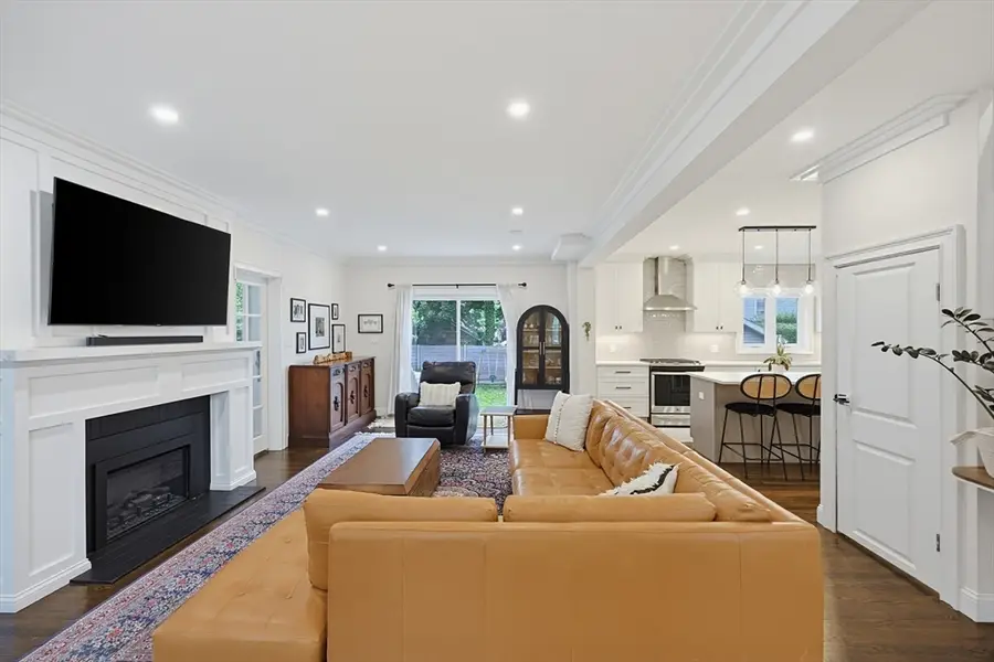 1343 Quincy Shore Dr, Quincy, MA 02169 - #3