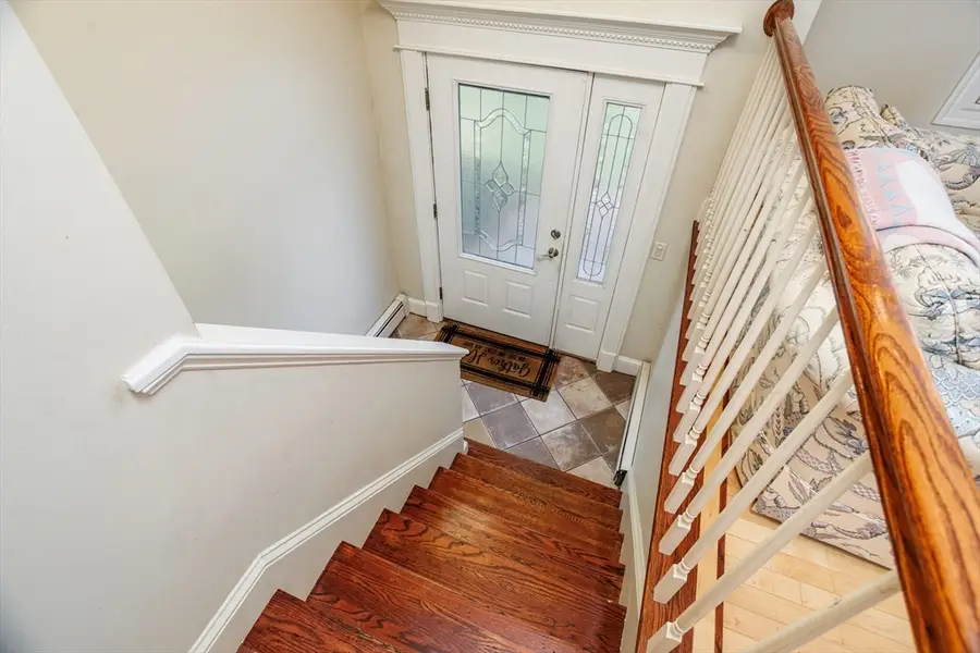 9 Crystal Ave, Leominster, MA 01453 - #3