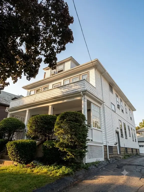 104-106 Payson Rd, Belmont, MA 02478