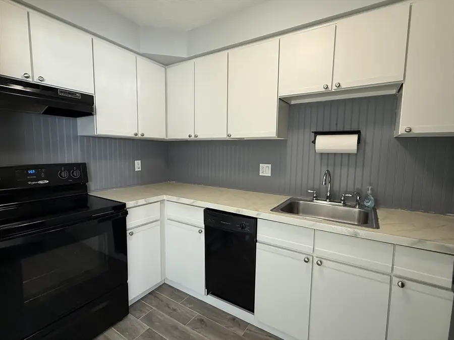 44 Old Forge Rd #44, Bridgewater, MA 02324 - #3