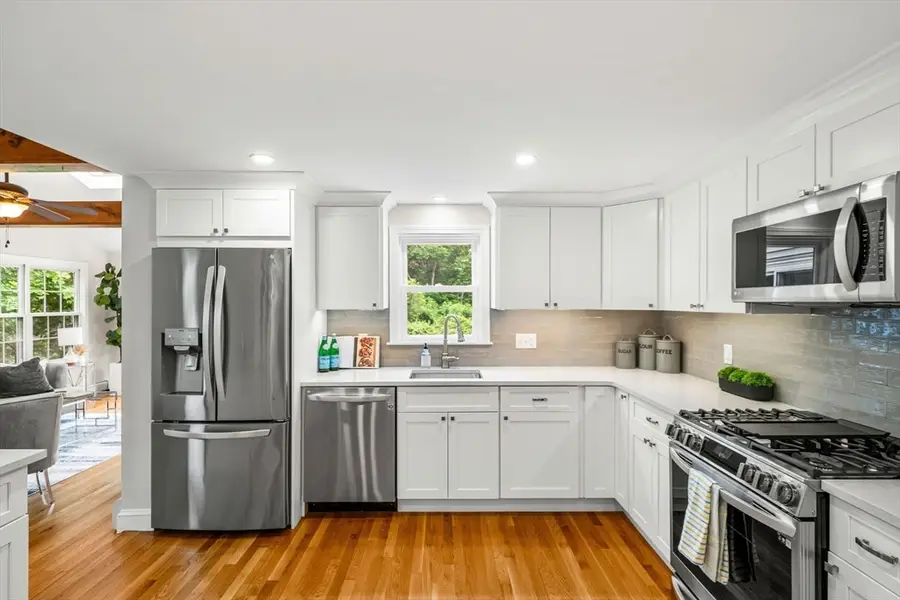 133 Mountain Ave, Pembroke, MA 02359 - #2