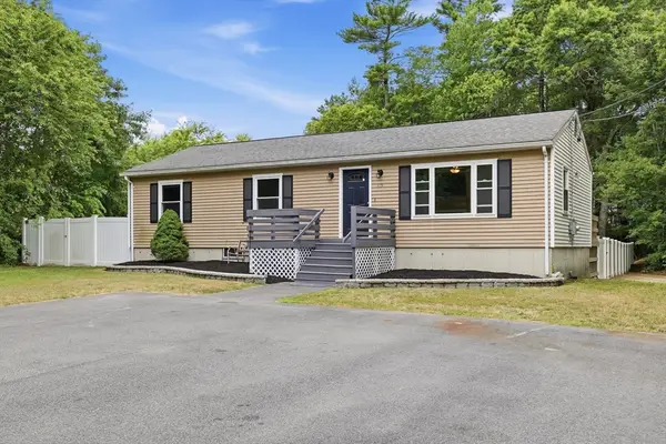 135 Bedford St, Lakeville, MA 02347