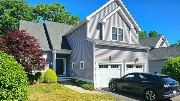 107 Winterberry Lane, Easton, MA 02356