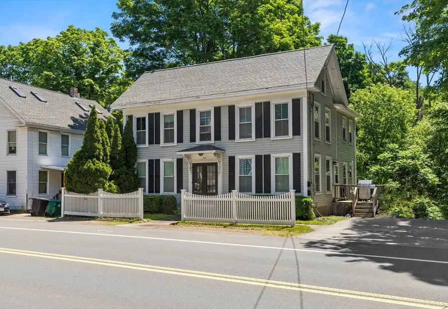 260 Main St, Groveland, MA 01834 - #3