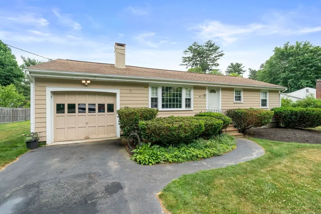 41 Brick Kiln Ln, Pembroke, MA 02359 - #1