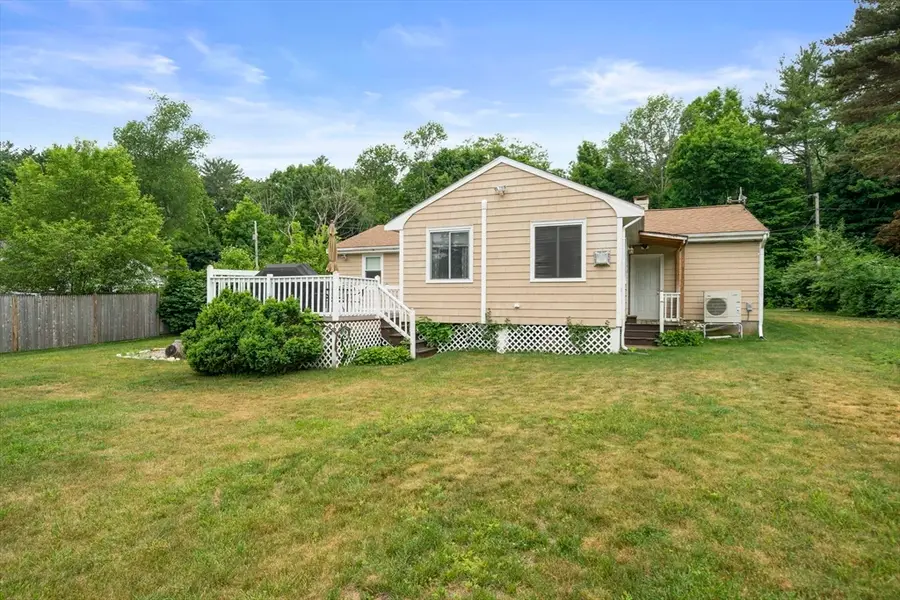41 Brick Kiln Ln, Pembroke, MA 02359 - #3