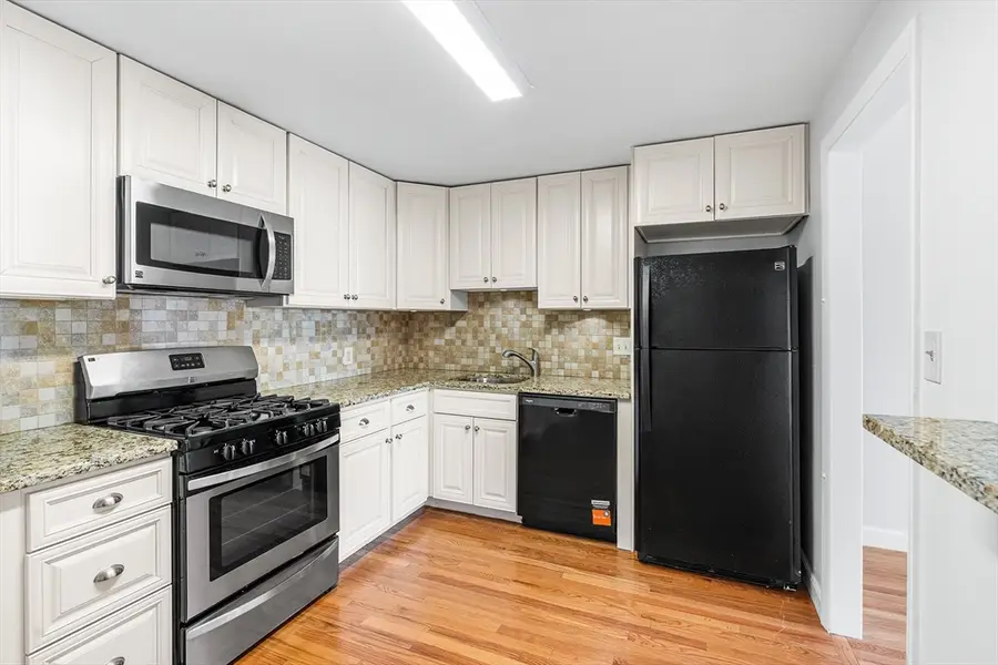 215 Massachusetts Ave #12, Arlington, MA 02474 - #3
