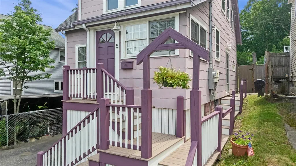 5 S Mountain Ave, Melrose, MA 02176 - #1