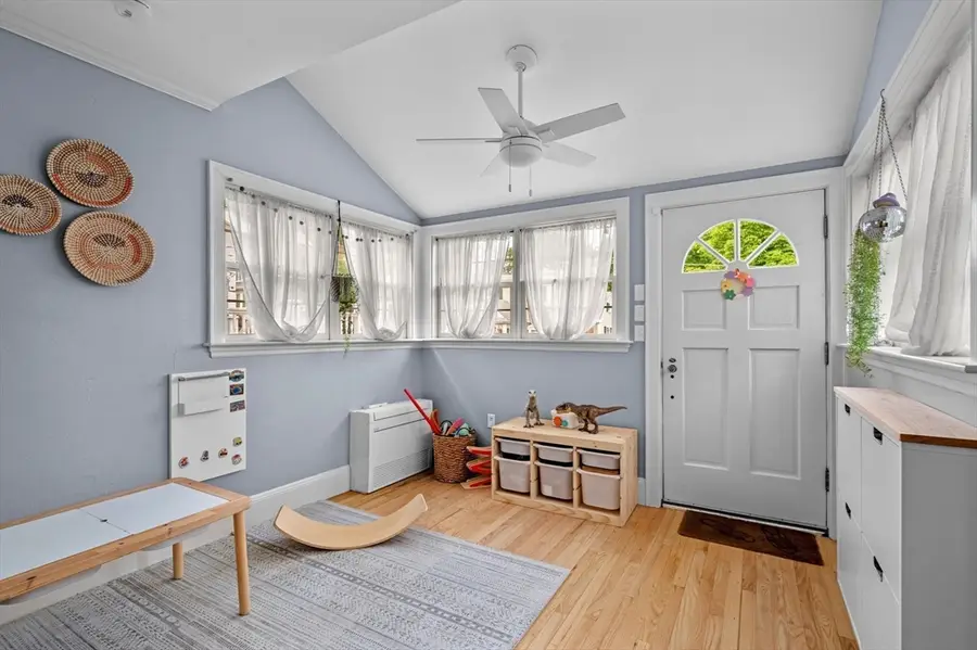 5 S Mountain Ave, Melrose, MA 02176 - #3