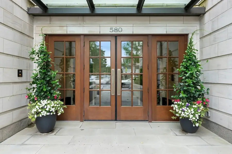 580 Washington Street #104, Wellesley, MA 02482 - #2