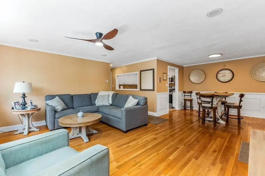 11 Cass St #4, Boston, MA 02132 - #2