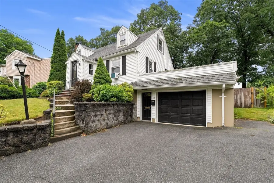 19 Cunningham Cir, Waltham, MA 02453 - #3