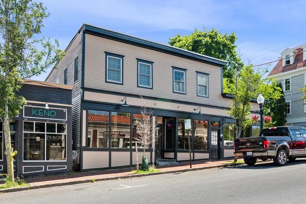 14-16-18 Friend St, Amesbury, MA 01913 - #1