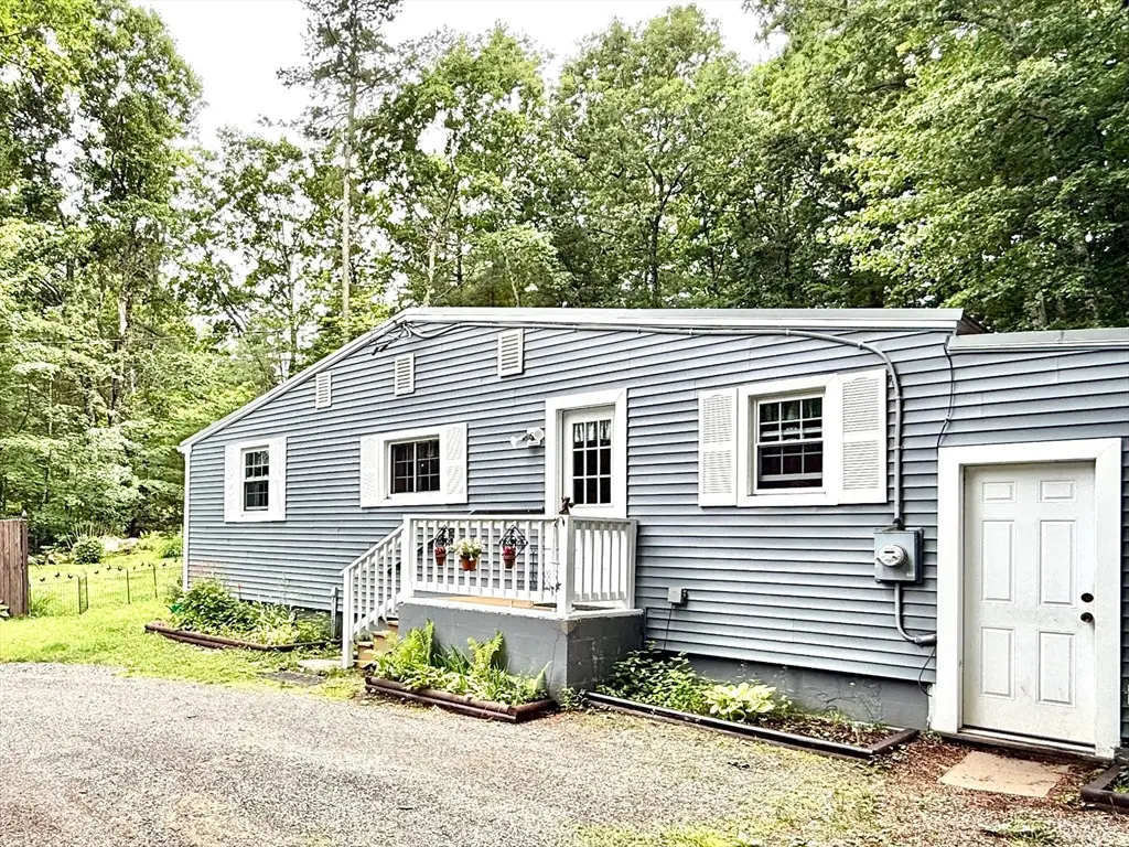753 Daniel Shays Hwy, Belchertown, MA 01007 - #1