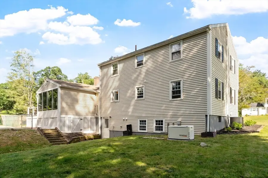 12 Crabapple Lane, Chelmsford, MA 01824 - #3