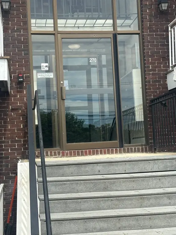 278 East Haverhill St. #11, Lawrence, MA 01841
