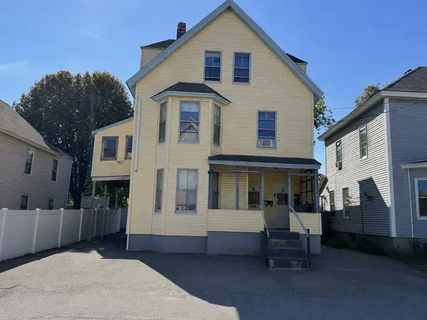 16 Middlesex Park, Lowell, MA 01851