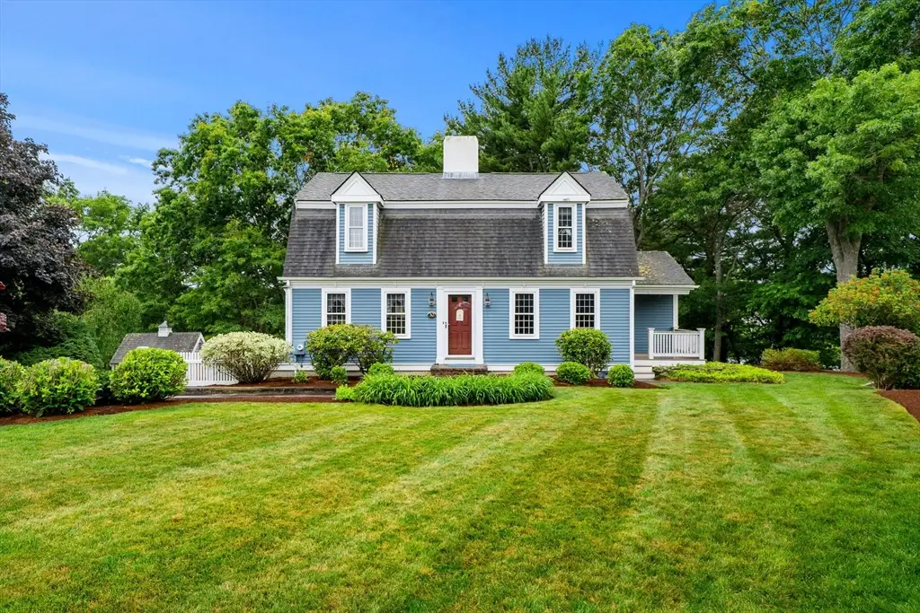 30 N Triangle Dr, Plymouth, MA 02360 - #1