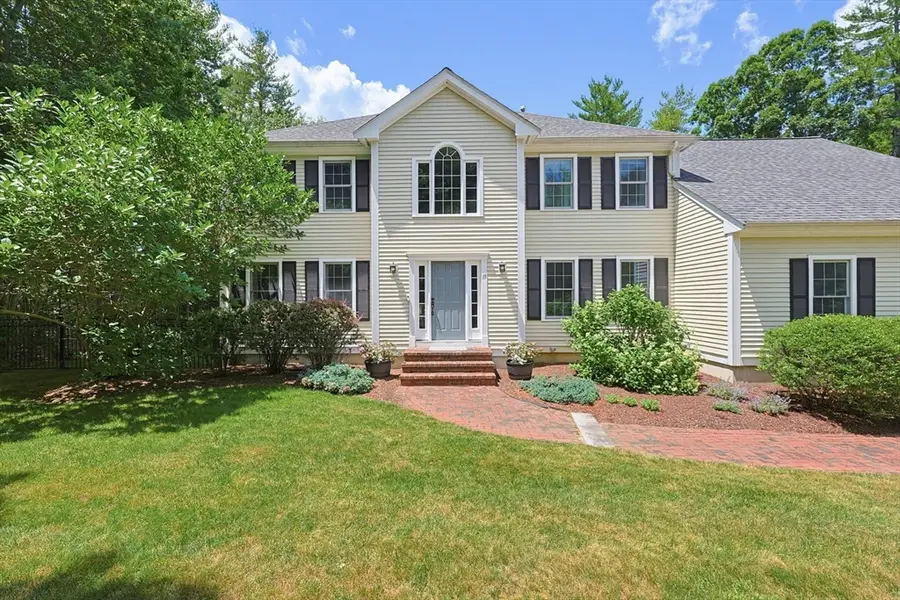 15 Applewood Rd, Norfolk, MA 02056 - #2