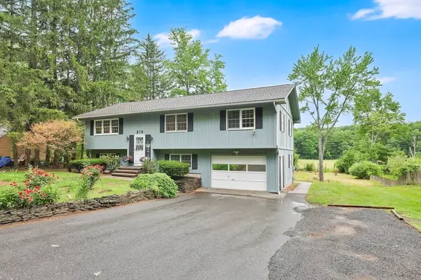 210 Strong St, Amherst, MA 01002