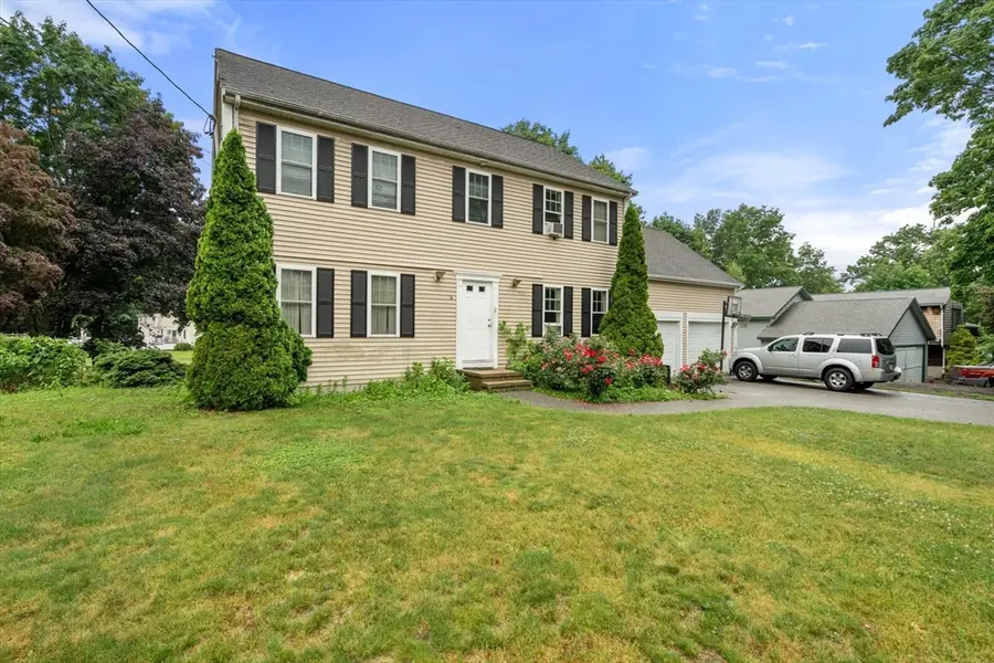 86 Oakland St, Stoughton, MA 02072 - #3