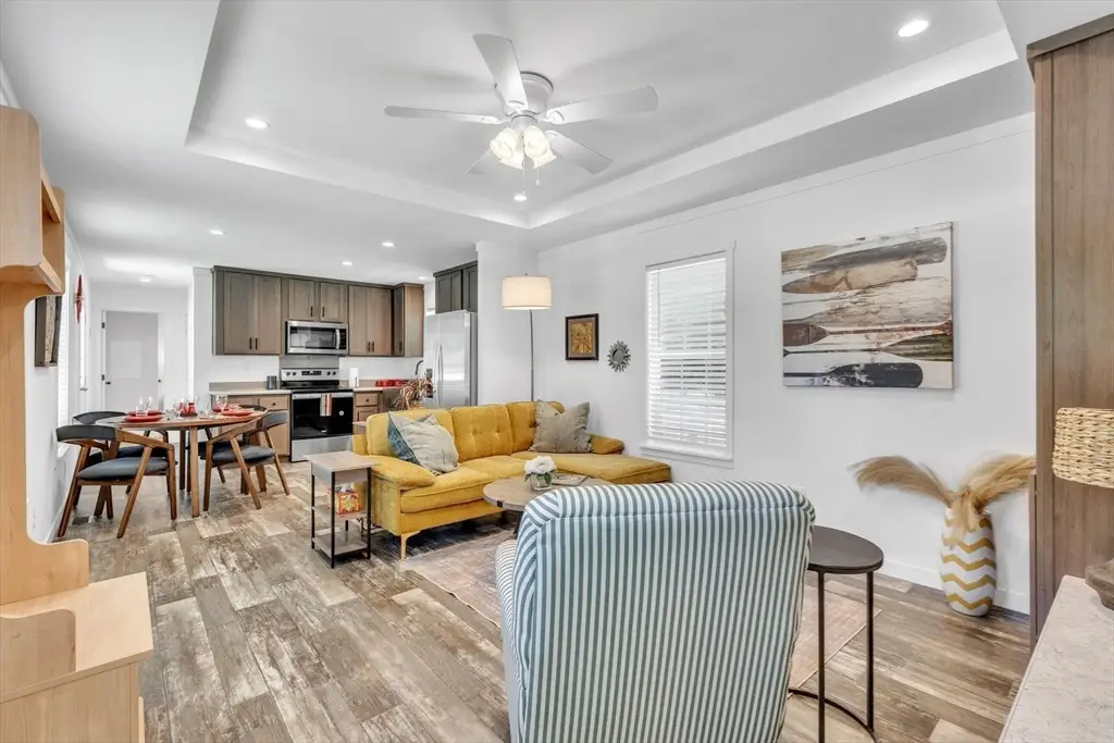 2 Fourth Ave., Ware, MA 01082 - #1