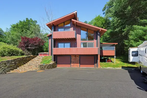 42 Jolicoeur Ave, Spencer, MA 01562