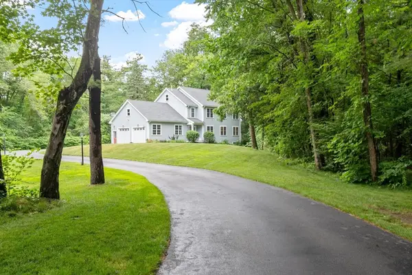 171 Depot Rd, Boxborough, MA 01719