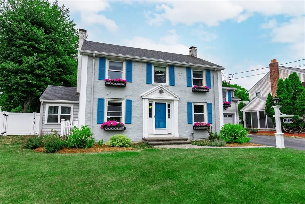158 Warren Street, Waltham, MA 02453 - #1