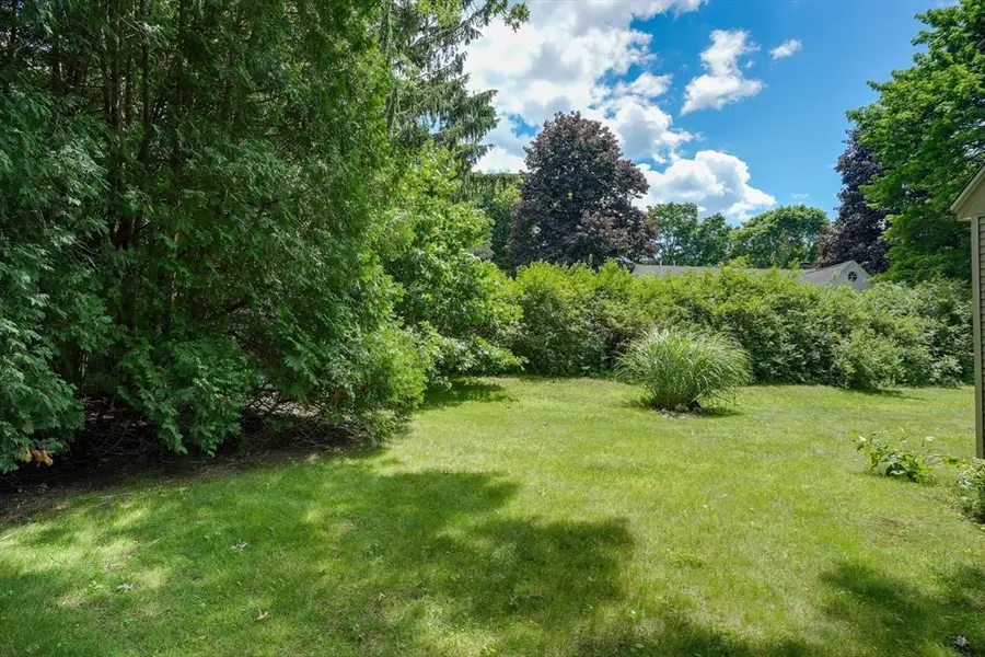 18 Cortland Dr, Westborough, MA 01581 - #3