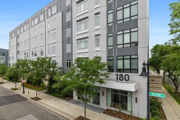 180 Telford Stret #617, Boston, MA 02135