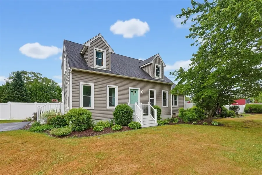 87 Messenger St., Plainville, MA 02762 - #2