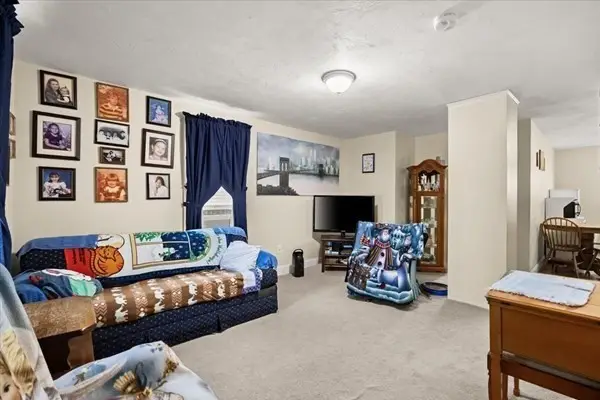 30 Orange St, Fall River, MA 02720 - #3
