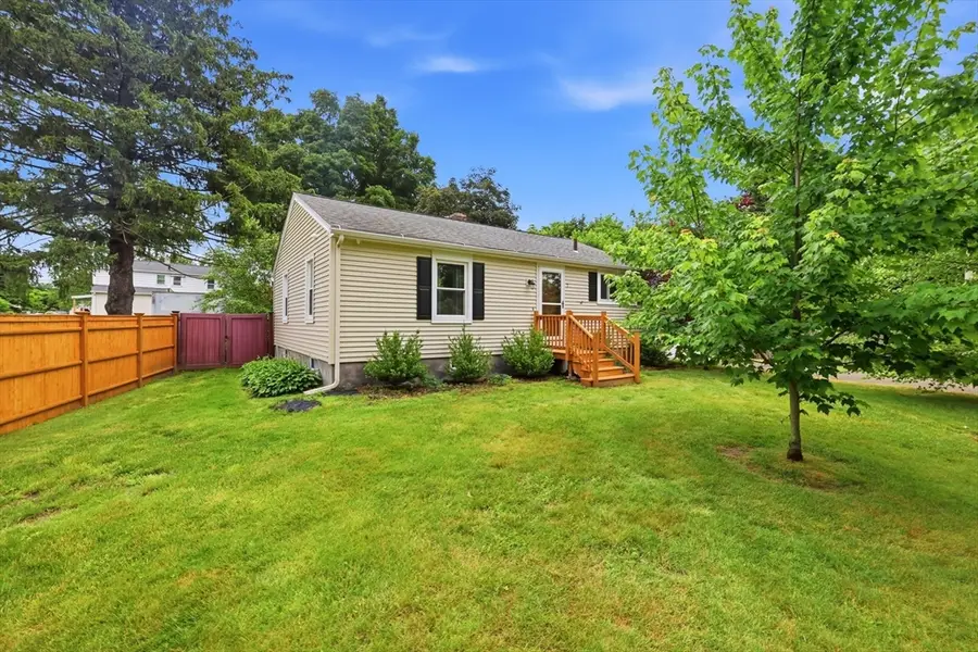 7 Fritz Ave, Westfield, MA 01085 - #2