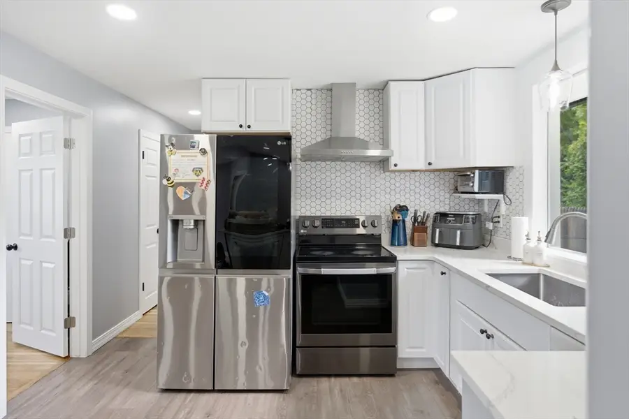 91 Bunkerhill Pkwy, West Boylston, MA 01583 - #3