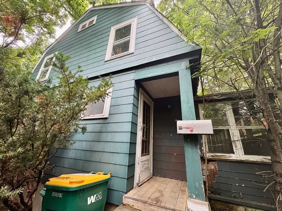 51 Damon Street, Concord, MA 01742 - #3