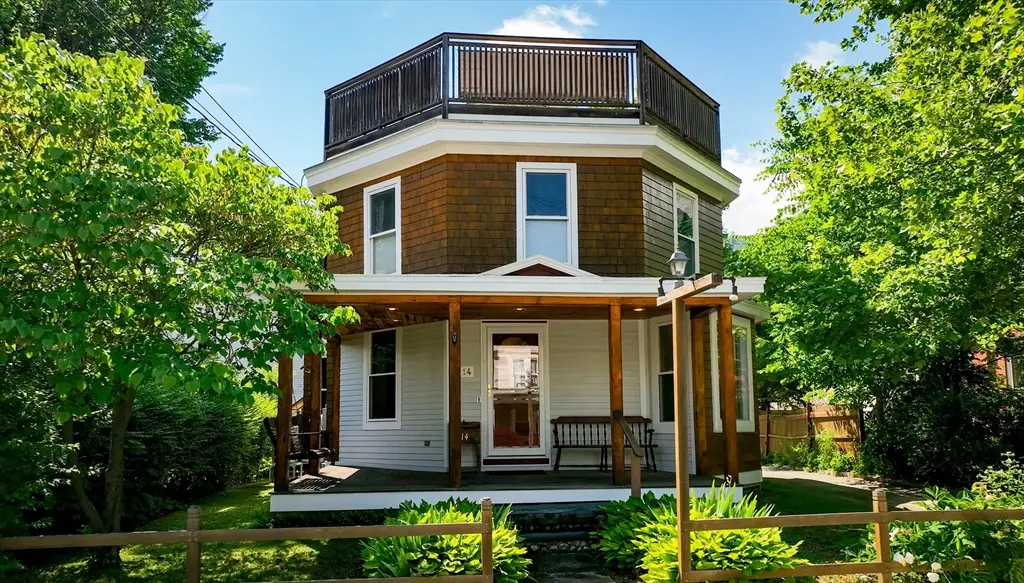 14 Main St, Shelburne, MA 01370 - #1