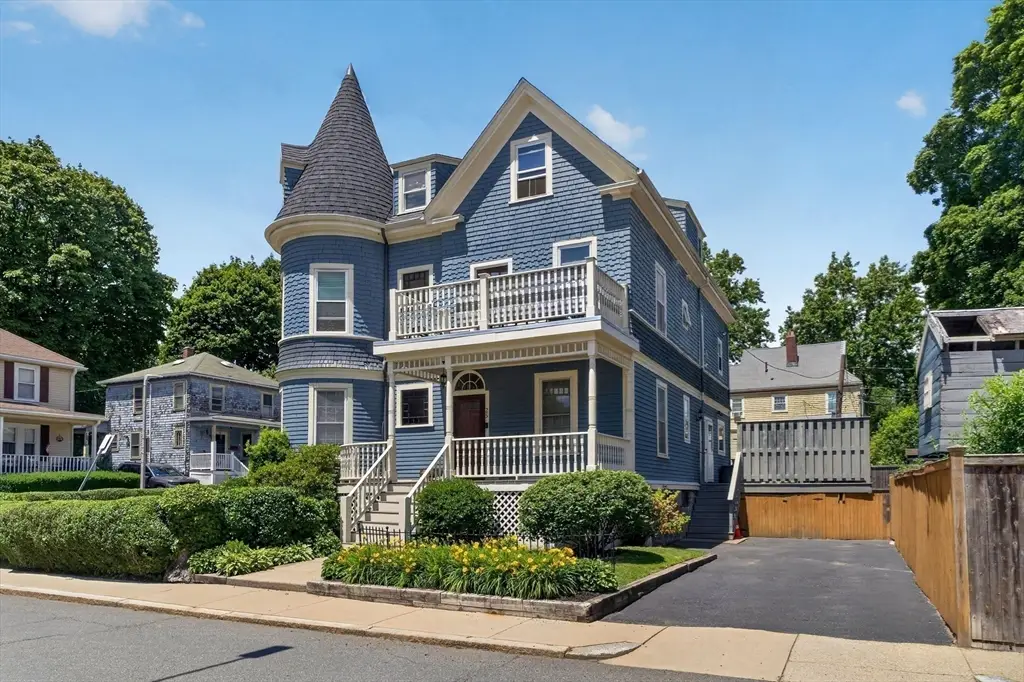 25 Weyanoke Street, Boston, MA 02124 - #1