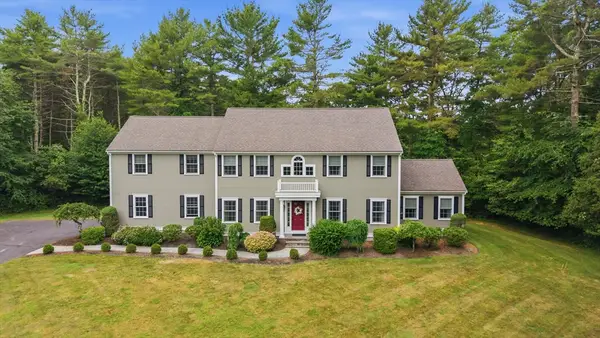 4 Rileys Way, Dartmouth, MA 02747