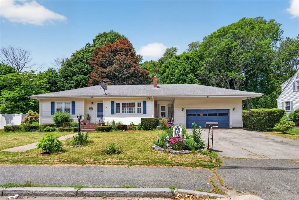 41 Rockland St, Brockton, MA 02301 - #1